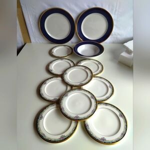 12 pieces porcelain